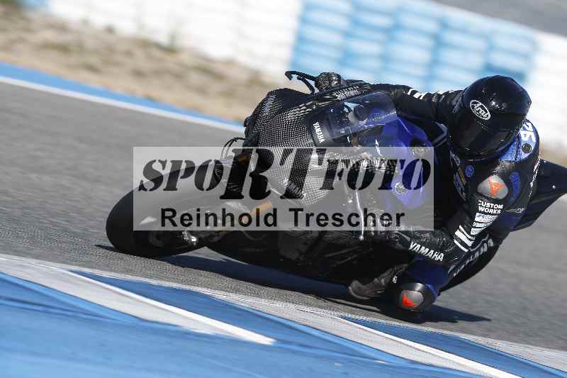 /Archiv-2024/02 29.01.-02.02.2024 Moto Center Thun Jerez/Gruppe schwarz-black/ohne